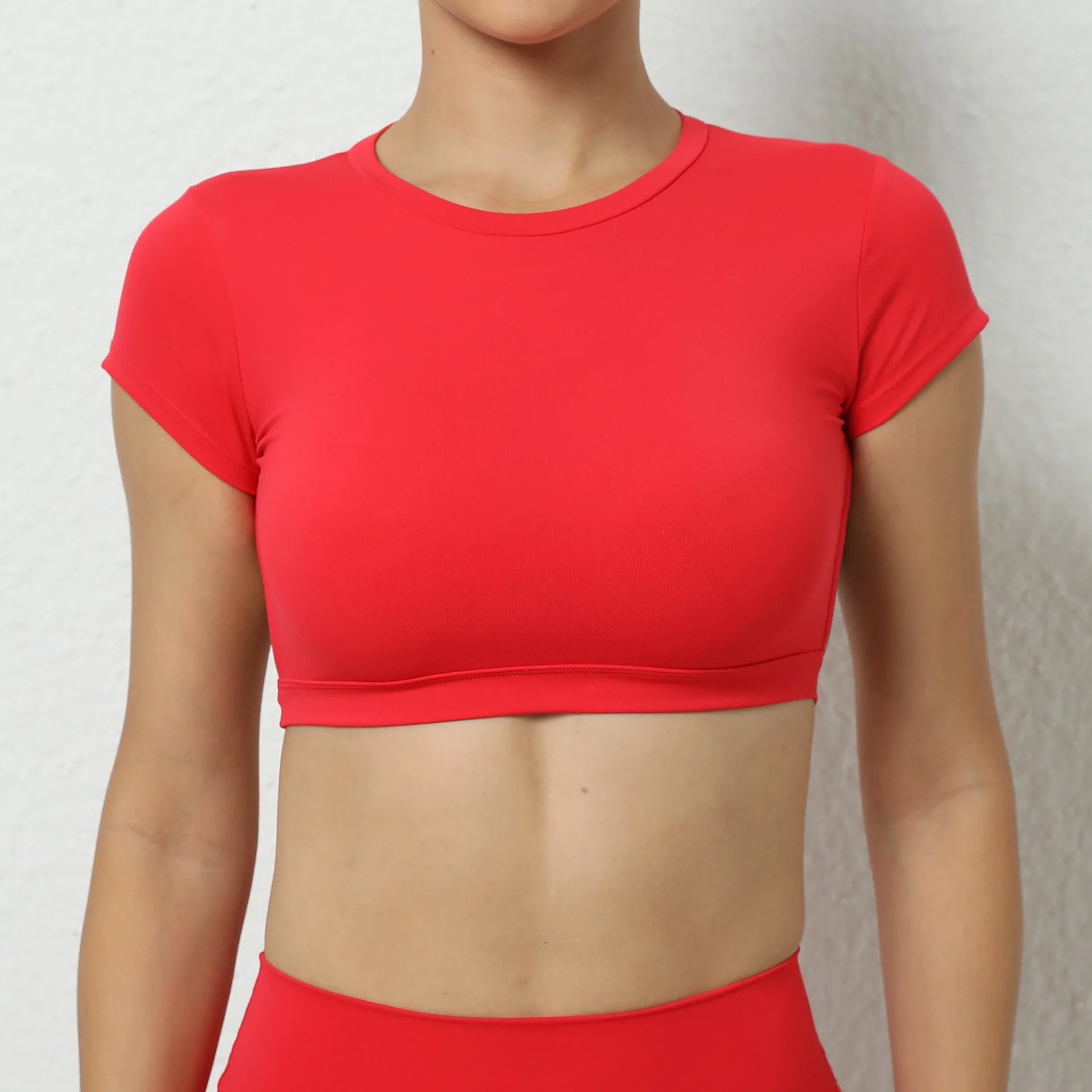 FORME Sculpt Backless Crop Top